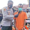 Terlilit Hutang, Pria di Jombang Jual Istrinya ke Pria Hidung Belang Bermain Threesome