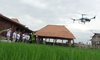 Bangun Ekonomi Kreatif Milenial Sidoarjo Turut Kembangkan Drone untuk Pemupukan Padi