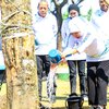 Khofifah Pimpin Aksi Bersih Sungai Gunung Anyar, Lebih dari 10 Ton Sampah Berhasil Diangkat