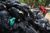 RS di Mojoagung Jombang Diduga Juga "Buang" Sampah Pasien di Pekarangan Warga 