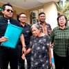 Nenek Elina Datangi Polda Jatim Lagi, Laporkan Pemalsuan Surat Tanah