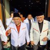 Serahkan SK Bakal Caleg, PKS Targetkan 15 Persen Kursi DPRD Jatim