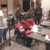 Cegah COVID-19, Puluhan Warkop dan Cafe di Mojokerto Disisir