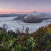 Mendaki Gunung Bromo: Petualangan Sunrise di Kaldera Aktif