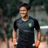 Kiper Muda Persebaya Cedera Bahu