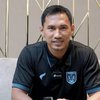 Zulkifli Syukur Gantikan Didik Ludianto sebagai Pelatih Persela