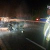 Tabrak Truk di Tol Jombang-Mojokerto, Mobil Terbakar dan Tiga Korban Terluka