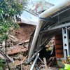 Tertimpa Talud Fondasi Rumah yang Longsor, Warga Magetan Terluka