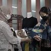Di Tangan Nabila, Limbah Dupleks Menjadi Alat Cap Batik