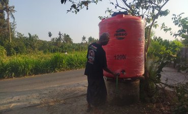 Lima Bulan Kekeringan di Jember, Warga Terpaksa Mandi di Sungai dan Berburu Air ke Desa Sebelah