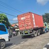 Dampak Antrean Solar Bersubsidi, Jalur Surabaya-Mojokerto Macet