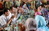 Makan Siang Bersama Buruh Pabrik, Ini Menu Pilihan Jokowi