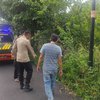 Pelajar 15 Tahun Bonceng Ibunya Tabrak Pohon di Mojokerto Hingga Meninggal Dunia