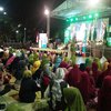 Warga Surabaya Penuhi Taman Bungkul Hadiri Nuzulul Quran