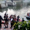 Tak Bisa Berenang, Remaja Tenggelam saat Cari Ikan di Kalimas