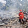 Warung Makan di Awang-awang Mojosari Ludes Terbakar